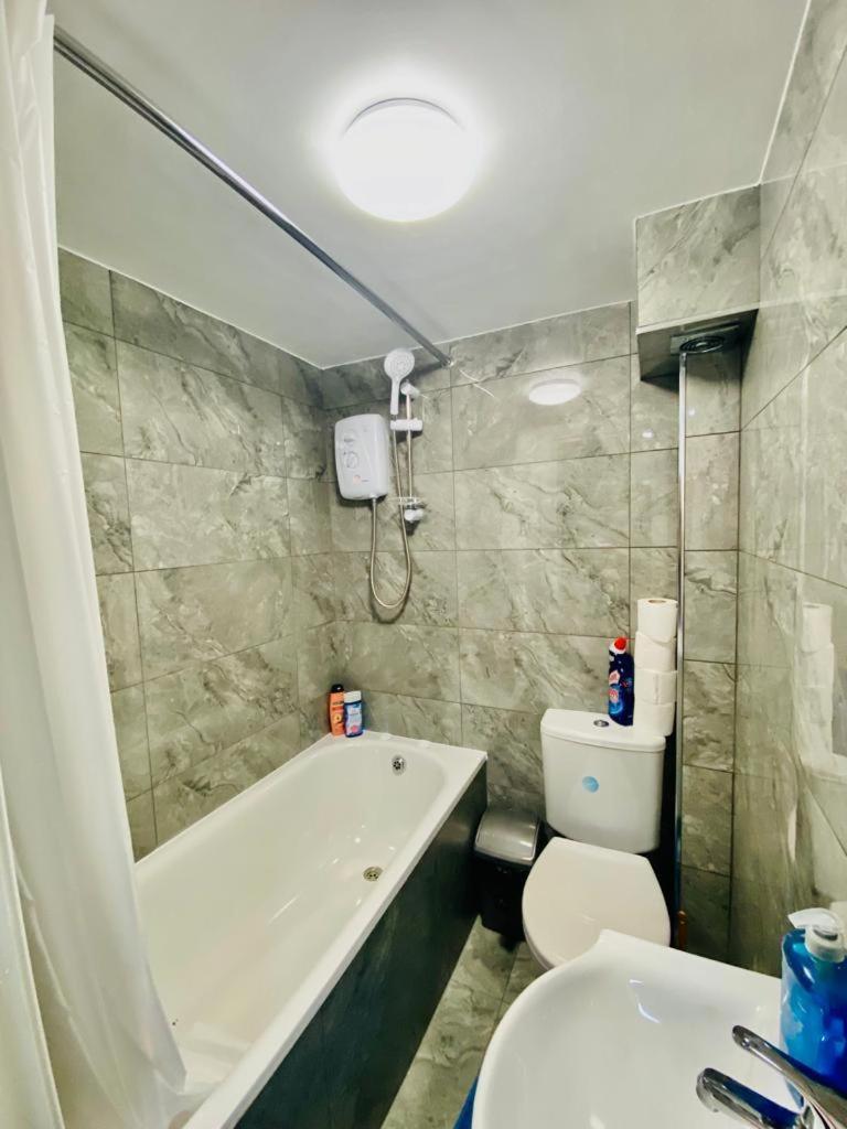 One Bedroom Wembley Stadium In Appartamento *